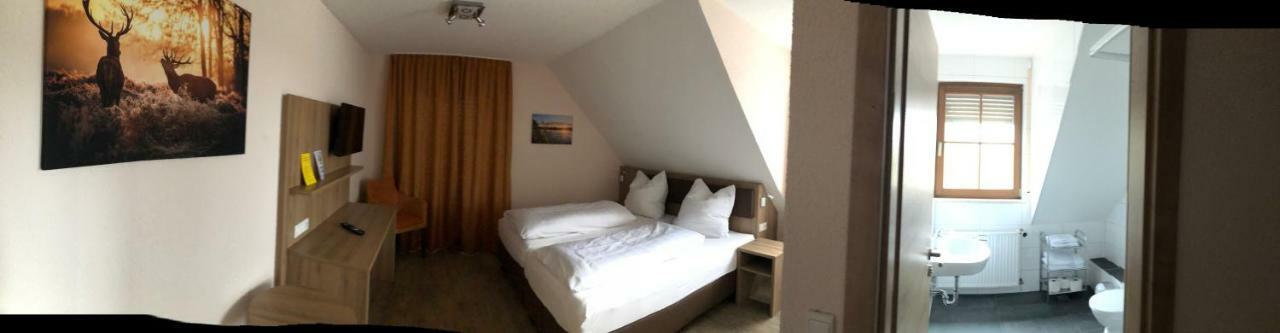 Landgasthof Zum Angerwirt Ornbau Esterno foto